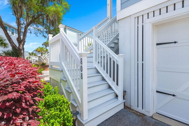 808 Forrest Drive, Charleston, SC 29492