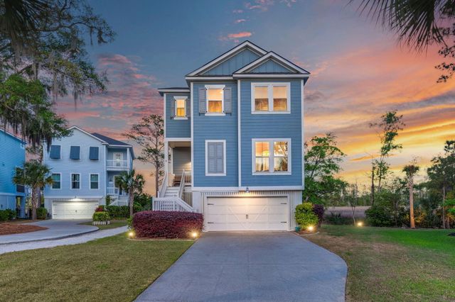 808 Forrest Drive, Charleston, SC 29492