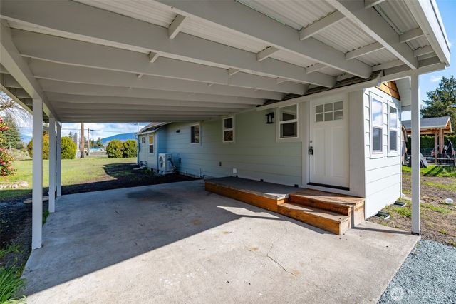 24578 Wicker Road, Sedro Woolley, WA 98284