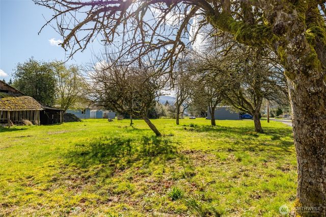 24578 Wicker Road, Sedro Woolley, WA 98284