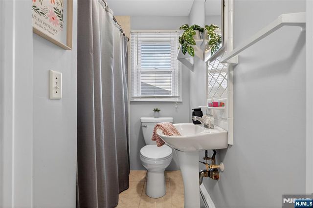 7 Westminster Place, Garfield, NJ 07026