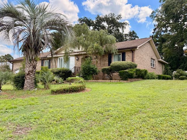 4351 Helene Drive, North Charleston, SC 29418