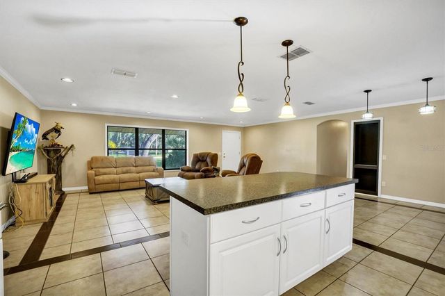 152 BAHIA COURT, Winter Haven, FL 33880