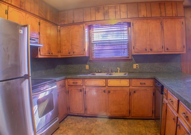 157 Sunset Loop, Perryville, AR 72070