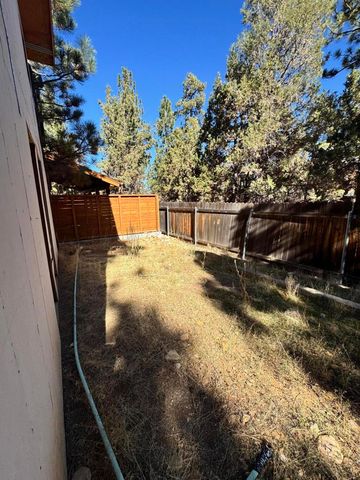 589 Pine Lane, Sugarloaf, CA 92386