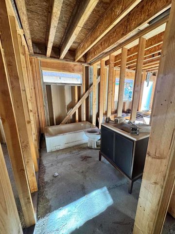 589 Pine Lane, Sugarloaf, CA 92386