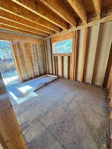 589 Pine Lane, Sugarloaf, CA 92386