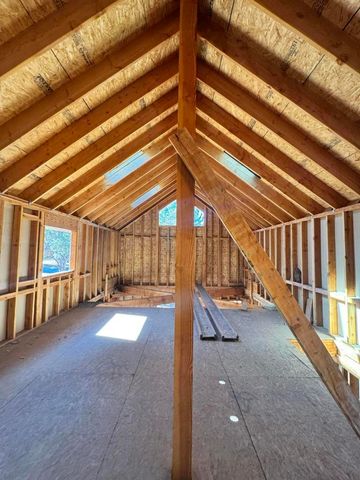 589 Pine Lane, Sugarloaf, CA 92386