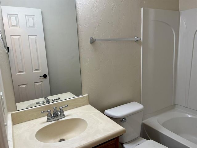 1621 NW 144th Terrace, Edmond, OK 73013