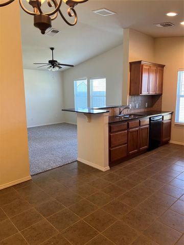 1621 NW 144th Terrace, Edmond, OK 73013