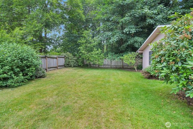 2004 SW 306th Place, Federal Way, WA 98023