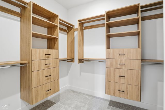 531 E North Street, Indianapolis, IN 46204