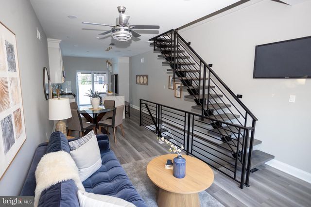 2127 SIGEL ST, Philadelphia, PA 19145