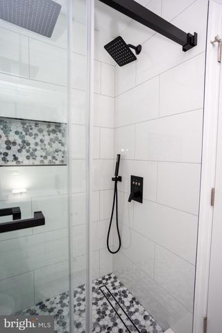 2127 SIGEL ST, Philadelphia, PA 19145