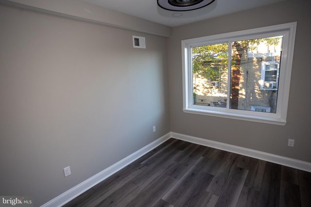 2127 SIGEL ST, Philadelphia, PA 19145