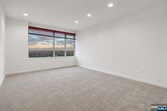 5 Horizon Road 2909, Fort Lee, NJ 07024