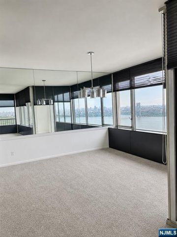 5 Horizon Road 2909, Fort Lee, NJ 07024