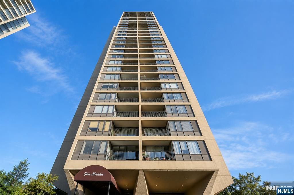 5 Horizon Road 2909, Fort Lee, NJ 07024