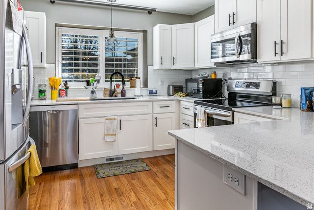 5263 DAYBREAK DR, South Ogden, UT 84403