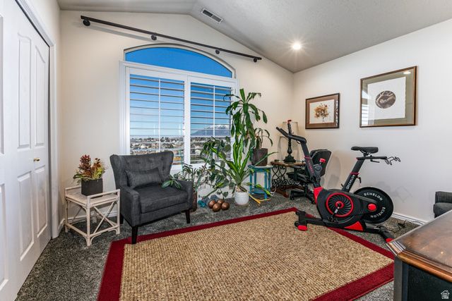 5263 DAYBREAK DR, South Ogden, UT 84403