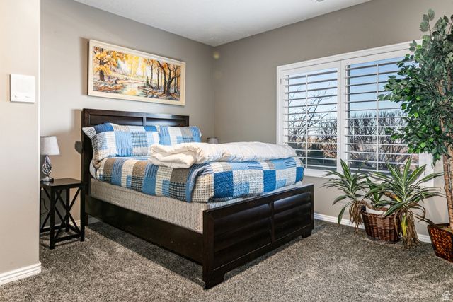 5263 DAYBREAK DR, South Ogden, UT 84403