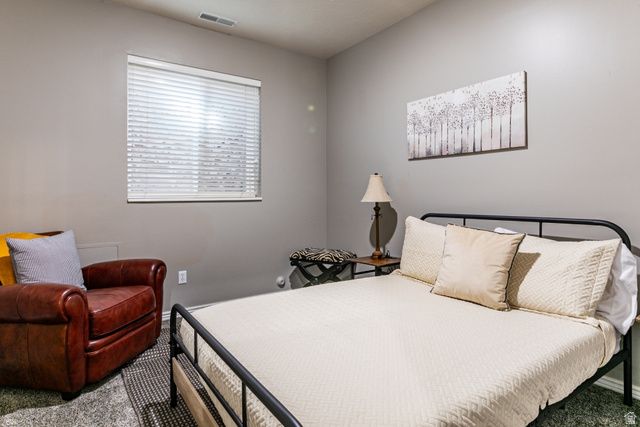 5263 DAYBREAK DR, South Ogden, UT 84403