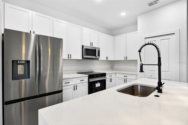 3268 TISHMAN AVENUE, North Port, FL 34286