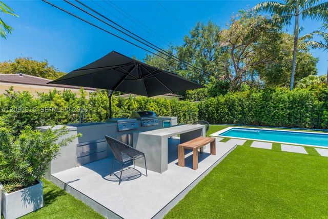 1543 Bird Rd -, Coral Gables, FL 33146