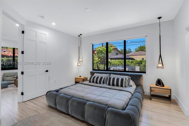 1543 Bird Rd -, Coral Gables, FL 33146