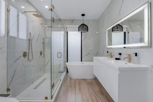 1543 Bird Rd -, Coral Gables, FL 33146