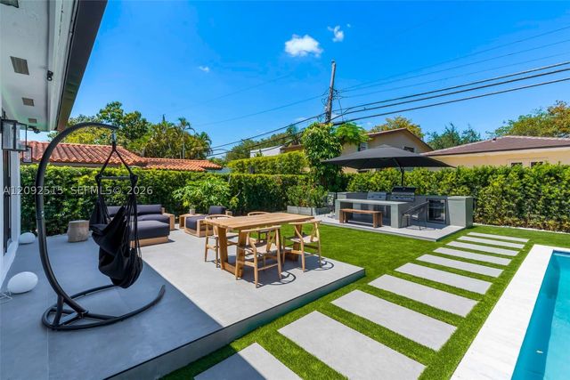 1543 Bird Rd -, Coral Gables, FL 33146