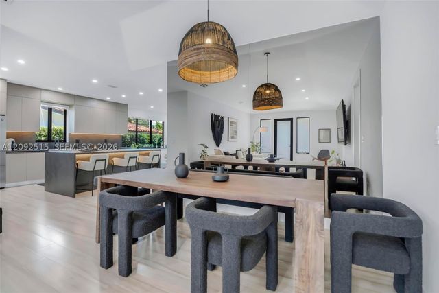 1543 Bird Rd -, Coral Gables, FL 33146