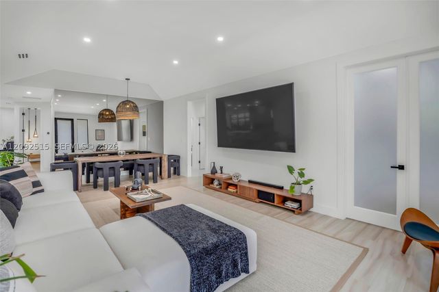 1543 Bird Rd -, Coral Gables, FL 33146
