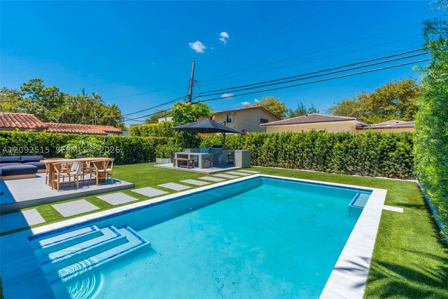 1543 Bird Rd -, Coral Gables, FL 33146