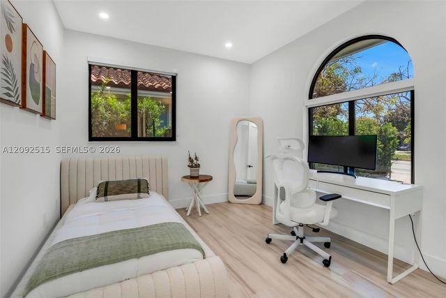1543 Bird Rd -, Coral Gables, FL 33146