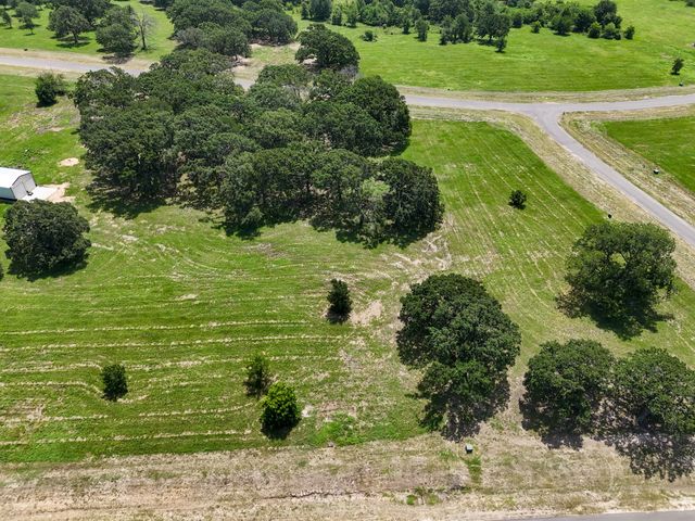 280 Shoreline Drive, Dodd City, TX 75438