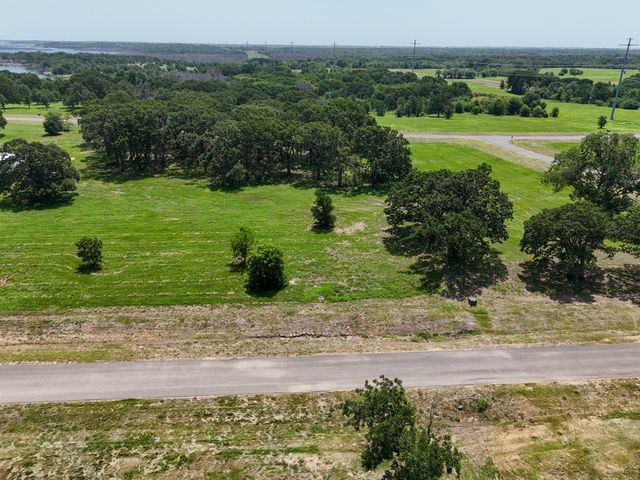 280 Shoreline Drive, Dodd City, TX 75438
