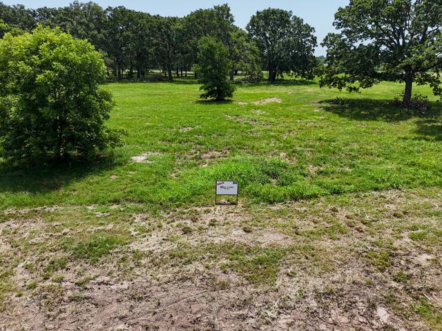 280 Shoreline Drive, Dodd City, TX 75438