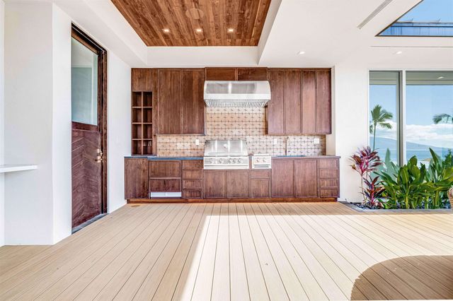 467 Anapuni Loop, Lahaina, HI 96761