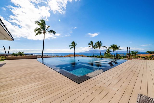 467 Anapuni Loop, Lahaina, HI 96761