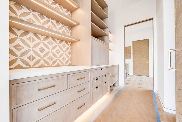 467 Anapuni Loop, Lahaina, HI 96761