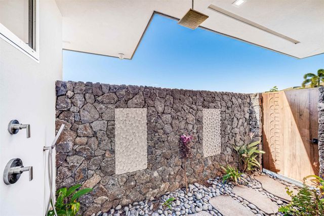 467 Anapuni Loop, Lahaina, HI 96761