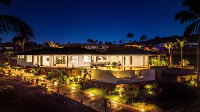 467 Anapuni Loop, Lahaina, HI 96761