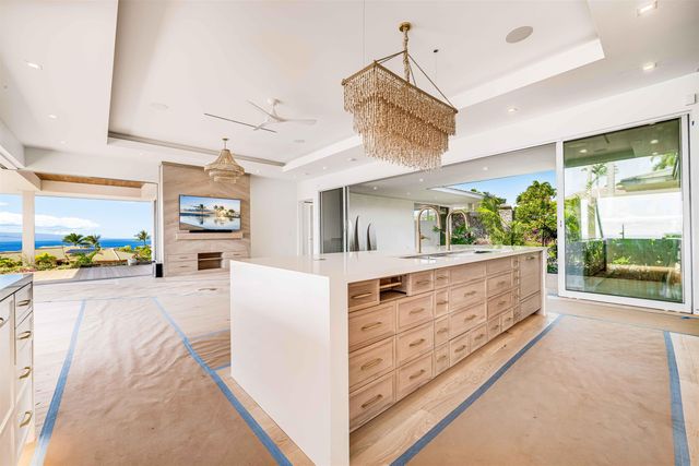 467 Anapuni Loop, Lahaina, HI 96761