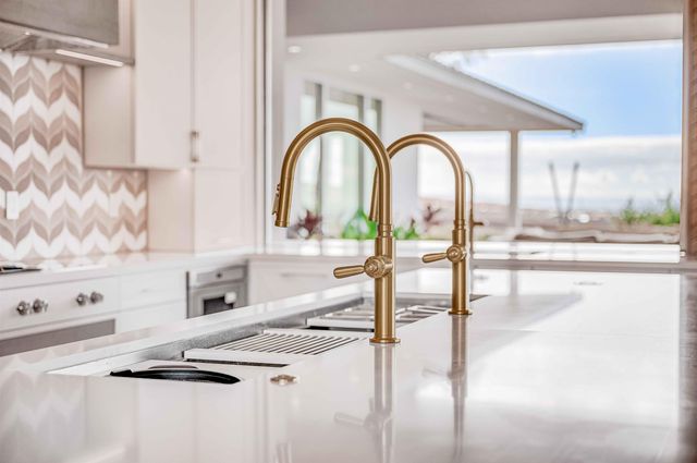 467 Anapuni Loop, Lahaina, HI 96761