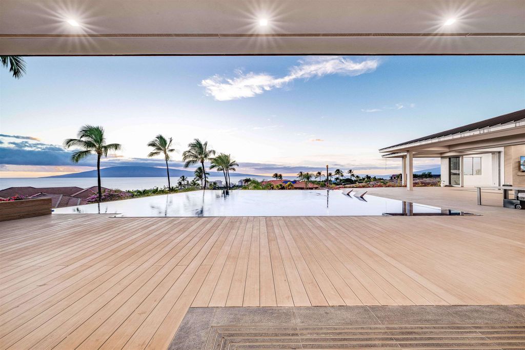 467 Anapuni Loop, Lahaina, HI 96761