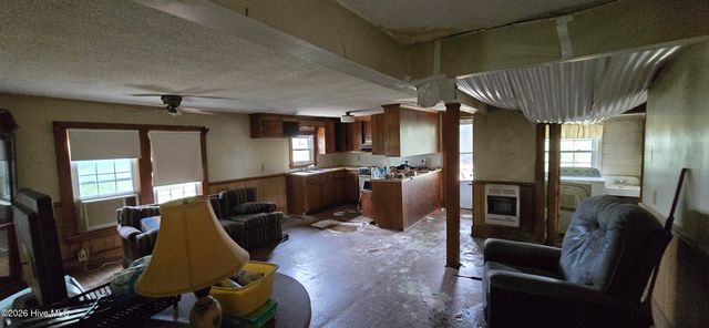 351 Vernon White Road, Winterville, NC 28590