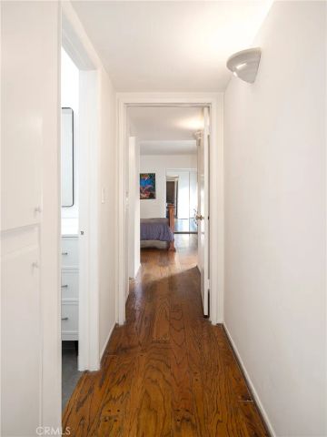 927 N Kings Road 118, West Hollywood, CA 90069