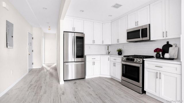 506 VAN NEST, Bronx, NY 10460