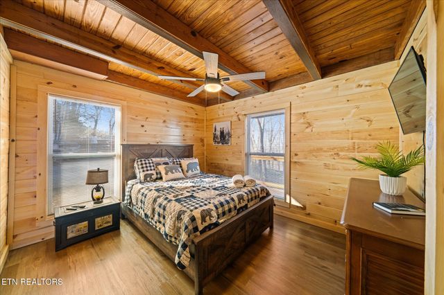 1427 Nordic Drive, Gatlinburg, TN 37738